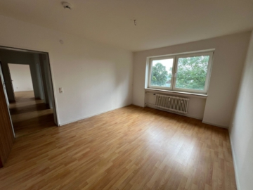 Schlafzimmer - 2-Zimmer-Wohnung in Selb Plößberg – 3. OG – sofort bezugsfrei – Aufzug