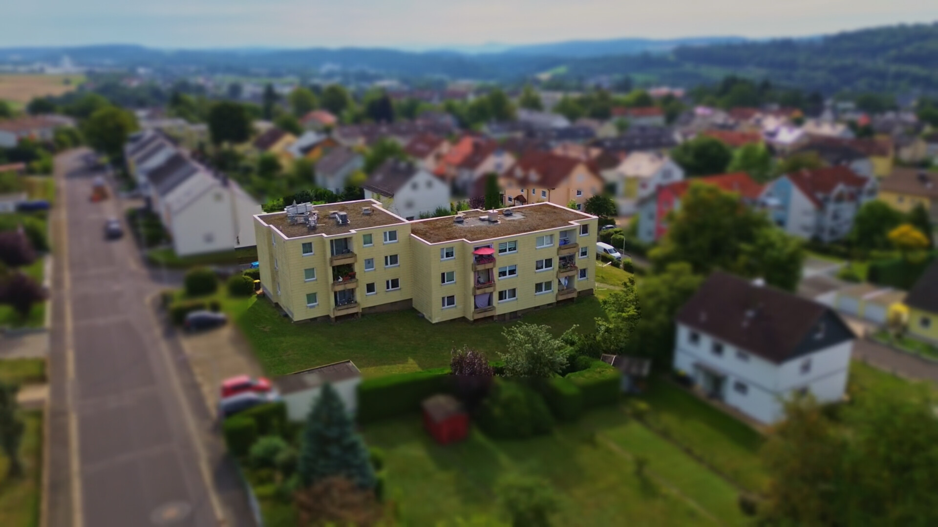 Titelbild - Langfristig rentables MFH-Ensemble mit attraktivem Wertsteigerungspotenzial 12 WE (ca. 939 m² Wfl.)
