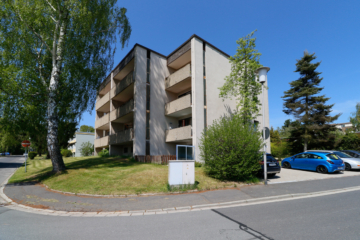 Ihre Investitionschance: Zwei MFH mit 23 Wohnungen in ruhiger Wohnlage im schönen Fichtelgebirge, 95100 Selb / Erkersreuth, Mehrfamilienhaus