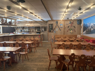 Gastraum - Gewerbeflächen in Top-Zustand und attraktiver Lage in Münchberg (ca. 244 m²)