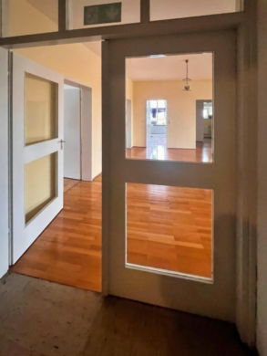 Zugang zur Fläche im OG - Wohn- & Geschäftshaus in der Innenstadt – Denkmalschutz – Sanierungsgebiet – herrlicher Garten Richtung Saale – WFL ca. 248 m² – GFL ca. 243 m²