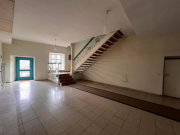 Eingangsbereich - Wohn- & Geschäftshaus in der Innenstadt – Denkmalschutz – Sanierungsgebiet – herrlicher Garten Richtung Saale – WFL ca. 248 m² – GFL ca. 243 m²