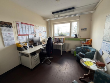 Büro - Erdgeschoss - Büro/Werkstatt flexibel nutzbar – für Verwaltung, Produktion/Lager – NF ca. 613 m² – Grst. 4.009 m² – barrierearm