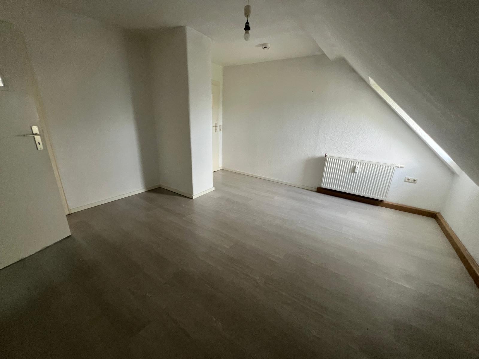 Titelbild - 3-Zimmer-Wohnung, 56 m², Hof – 4 OG – nähe Freiheitshalle