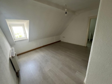 Bild - 3-Zimmer-Wohnung, 56 m², Hof – 4 OG – nähe Freiheitshalle