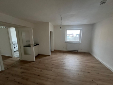 Bild - 2-Zimmer-Wohnung – zentrale Lage – 2. Obergeschoss –