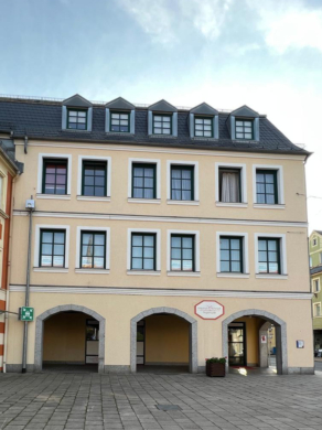 Außenansicht - Preishammer: Attraktive Laden- und Verkaufsfläche in zentraler Innenstadtlage von Selb