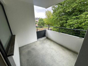Balkon - 2-Zimmer-Wohnung – 1. Obergeschoss – Selb – Plößberg – ca. 59 m² Wohnfläche