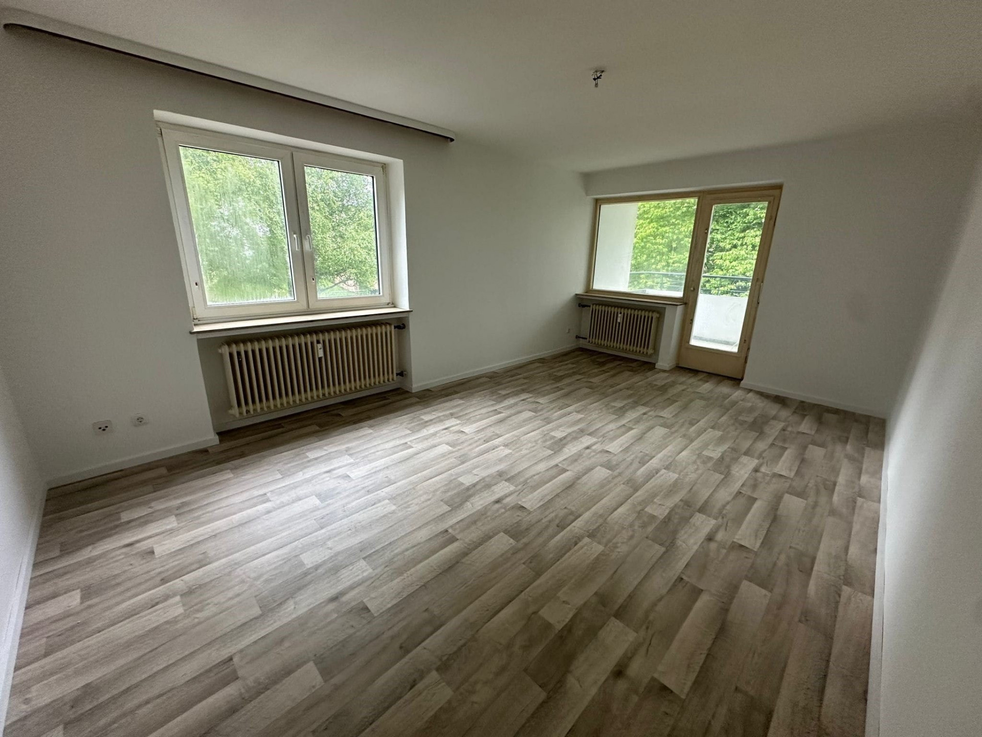 Wohnzimmer - 2-Zimmer-Wohnung – 1. Obergeschoss – Selb – Plößberg – ca. 59 m² Wohnfläche