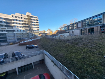 Ausblick - Gepflegte Bürofläche in Hof/Saale (ca. 89 m²) – 1. OG – Aufzug vorhanden – 3 Büroräume, 1 Archivraum, Teeküche