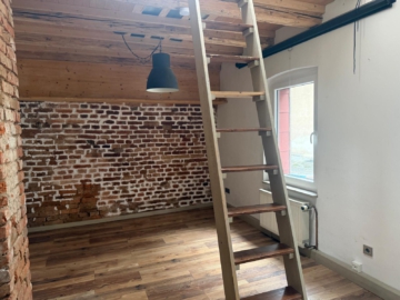 Bild - Großzügig wohnen auf 3 Etagen:Schicke Maisonette-Wohnung im Herzen der Stadt Hof(ca. 185 m²) ab 1.12