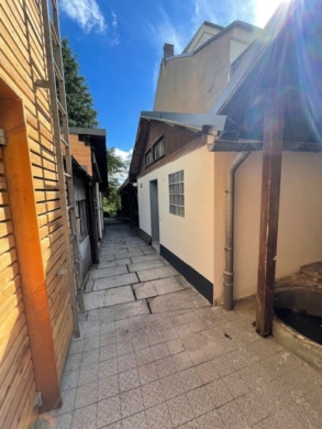 Bild - Großzügig wohnen auf 3 Etagen:Schicke Maisonette-Wohnung im Herzen der Stadt Hof(ca. 185 m²) ab 1.12