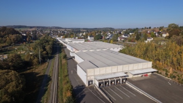 Kaltlagerhallen Gfl. ca. 13.400 m² in 95145 Oberkotzau – Laderampen, ebenerdige Zufahrt – teilbar ab ca. 4.000 m², 95145 Oberkotzau, Halle