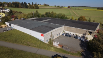 Gewerbeareal in Ahorndberg/Konradsreuth – Gesamtfläche ca. 5.790 m² – Grundstück ca. 26.992 m² – Standort mit Erweiterungsmöglichkeit, 95176 Konradsreuth / Ahornberg, Lager