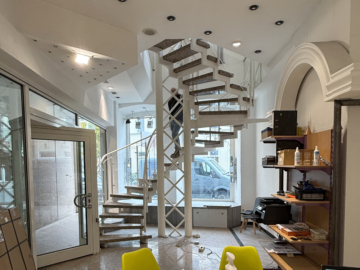 Erdgeschoss - Ihre Chance in einer Top-Lage: Charmante Gewerbeeinheit (EG & OG) mit Lagerfläche – hochwertiger Granitboden