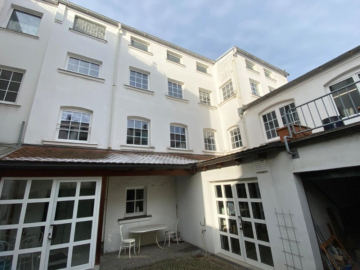 Innenhof - Ideal zur Vermietung: Wohn- & Geschäftshaus mit Potenzial – erhöhte AfA – Gewerbefl. ca. 310 m² – Wohnfl. ca. 195 m²