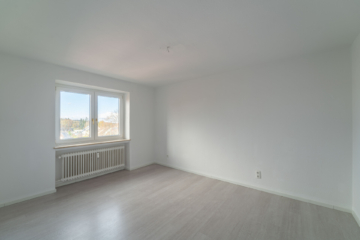 Bild - 3-Zimmer-Wohnung – 75 m² Wfl. – Balkon – Aufzug – in Selb Plößberg