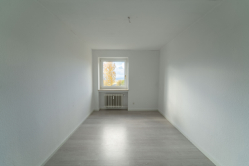 Bild - 3-Zimmer-Wohnung – 75 m² Wfl. – Balkon – Aufzug – in Selb Plößberg
