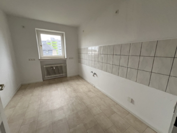 Bild - 3-Zimmer-Wohnung – 75 m² Wfl. – Balkon – Aufzug – in Selb Plößberg