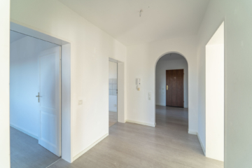 Bild - 3-Zimmer-Wohnung – 75 m² Wfl. – Balkon – Aufzug – in Selb Plößberg