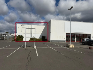 Attraktive Bäckereifiliale in Selb angrenzend an neu entstehenden Baumarkt mit Gartencenter, 95100 Selb, Ladenlokal