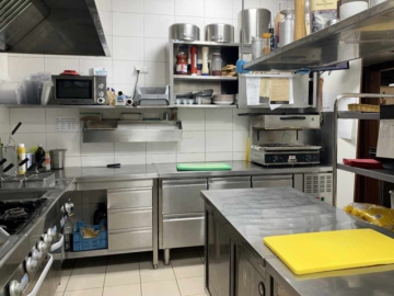 Küche - Ihr Standort mit Perspektive: Etablierte Gastronomiefläche in Top‑Lage