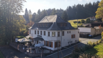 Bild - Tradition trifft Gastlichkeit: Charmantes Landhaus mit Gastronomie & Gästezimmern im Herzen des Vogtlands