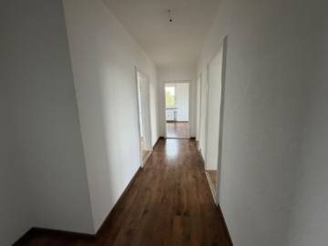 Flur - 4-Zimmer-Wohnung ca. 89 m² Wohnfläche in Köditz/Brunnenthal – ruhige Wohnsiedlung – sofort verfügbar