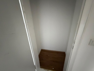 Abstellkammer - 4-Zimmer-Wohnung ca. 89 m² Wohnfläche in Köditz/Brunnenthal – ruhige Wohnsiedlung – sofort verfügbar
