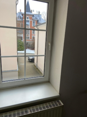 Bild - 7 % Rendite! – Wohn- & Geschäftshaus im Luftkurort Marktneukirchen – 7 Wohneinheiten, 1 Gewerbeeinheit – Denkmalschutz