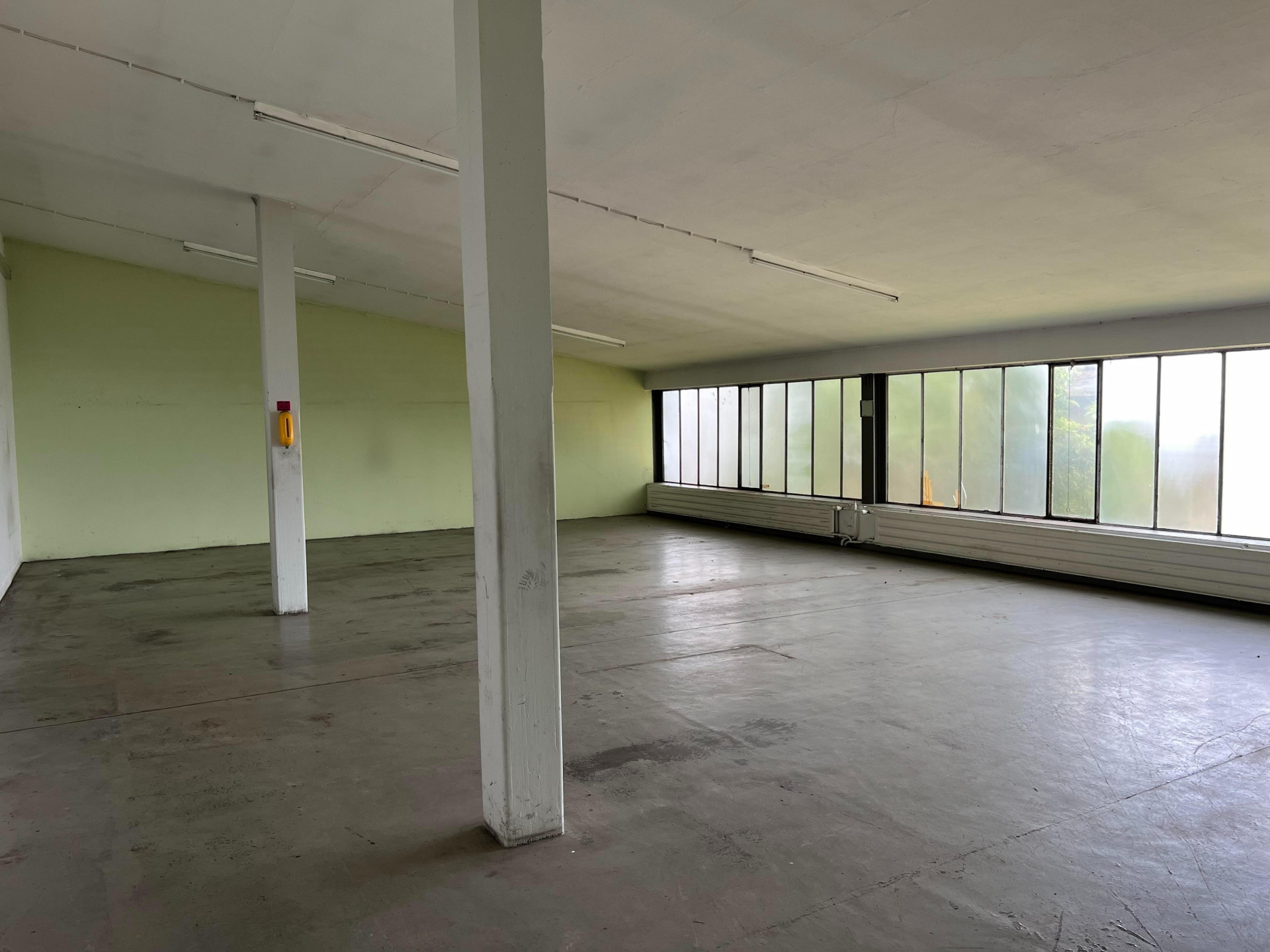 Titelbild - Gewerbefläche ca. 250 m² im 1. OG – ausreichend Parkfläche vorhanden – Kurzzeit-Anmietung möglich