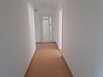 Leben in einer ruhigen Wohnsiedlung in Köditz/Brunnenthal – 4-Zimmer-Wohnung ca. 83 m² Wohnfläche – Gemeinschaftsgarten, 95189 Köditz / Brunnenthal, Etagenwohnung