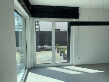 Essbereich - !! Neuer Top-Preis !! Modernes EFH in Rehau, Top-Ausstattung-PV-Anlage mit Speicher & Wärmepumpe