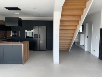 Bild - !! Neuer Top-Preis !! Modernes EFH in Rehau, Top-Ausstattung-PV-Anlage mit Speicher & Wärmepumpe