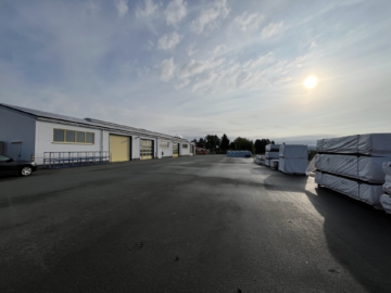 Bild - Lager-/Produktionshalle in Rehau – ca. 840 m² Nutzfläche – Büro + Sozialräume