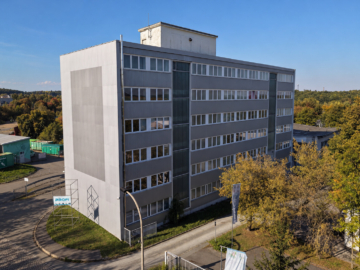Bürogebäude mit angrenzendem Wertstoffhofgelände in Plauen – Gewerbegebiet, 08525 Plauen, Bürohaus