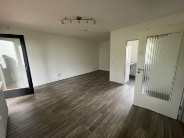 Bild - 1-Zimmer Wohnung in Selb – mit Einbauküche und Balkon perfekt für Singles
