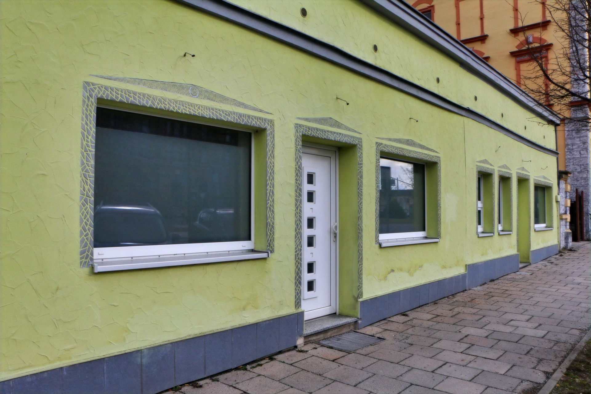 Außenansicht - Nähe Hauptbahnhof – sofort bezugsbereite Gewerbefläche (ca. 97 m²) kleiner Terrasse