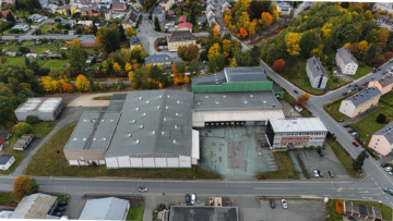 Lager- / Logistikstandort in 95233 Helmbrechts – ca. 10.000 m² Hallenfläche – 22 Laderampen – 930 m² Bürofläche – sofort verfügbar, 95233 Helmbrechts, Speditionslager