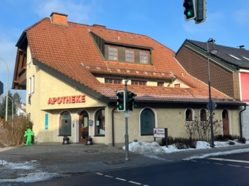 Außenansicht - Wohn- und Geschäftshaus in Röslau mit viel Potenzial – Gesamtwohnfläche bis zu ca. 475 m² möglich