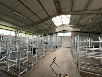 Lagerhalle in Hof mit Zufahrtsrampe und elektrischen Rolltoren – sofort verfügbar, 95032 Hof, Service