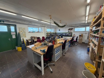 Werkstatt - Erdgeschoss - Büro/Werkstatt flexibel nutzbar – Verwaltung, Produktion/Lager – Grst. 2.070 m² – NF ca. 613 m² – barrierearm