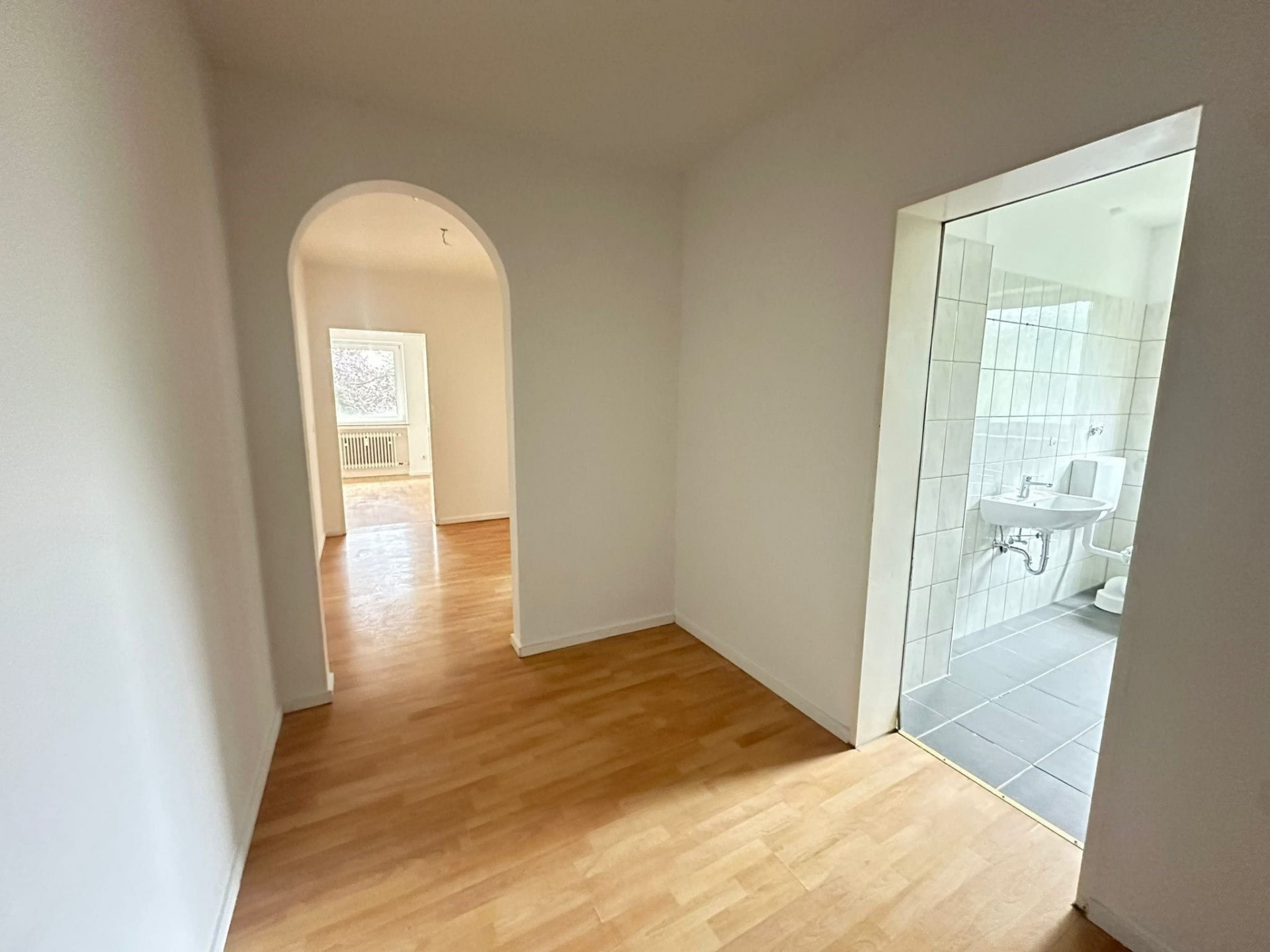 Flur - 3-Zimmer-Wohnung – 2. Obergeschoss – Selb – Plößberg – ca. 75 m² Wohnfläche