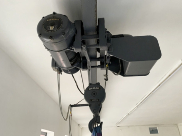 Kranhbahn - Ideal für Produktion & Lager: Renovierte Gewerbefläche mit Kranbahn nahe dem Hofer Freibad (ca. 188 m²)