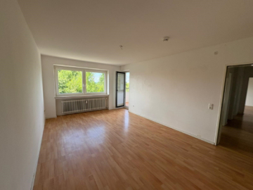 Zimmer 1 - 2-Zimmer-Wohnung in Selb Plößberg – 2. OG – sofort bezugsfrei