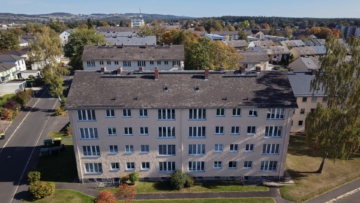 Bild - Solides Wohnimmobilienpaket: Acht Mehrfamilienhäuser mit Entwicklungspotenzial – 63 Wohnungen