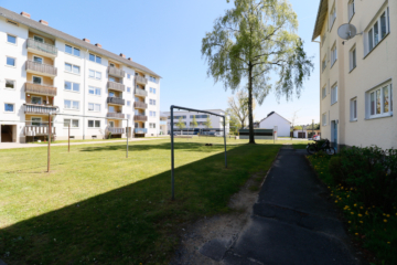 Bild - Gut vermietbare Wohnanlage mit 8 Doppelhäusern & 63 Wohnungen im Selber Vorwerk