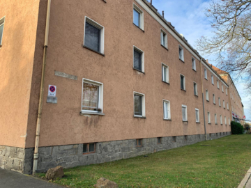 Außenansicht - Zentral gelegenes Revitalisierungsquartier mit stabilen Mieteinnahmen – Potenzial für Neubau mit Nachverdichtungsmöglichkeit – Bebauungsstudie vorliegend