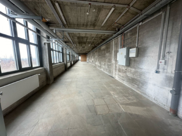 Lagerfläche ca. 260 m² in Arzberg – Untergeschoss mit Rampe zum Be- und Entladen – LKW-Zufahrt auf dem Areal problemlos möglich – verkehrsgünstige Lage, 95659 Arzberg, Lagerfläche