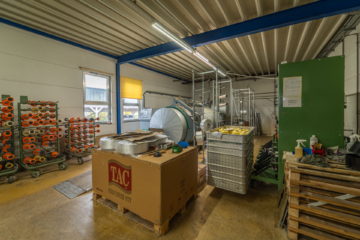 Bild - Investitionschance: Vielseitige Gewerbeimmobilie mit 1.570 m² Gesamtfläche – großes Grundstück – PV-Anlage